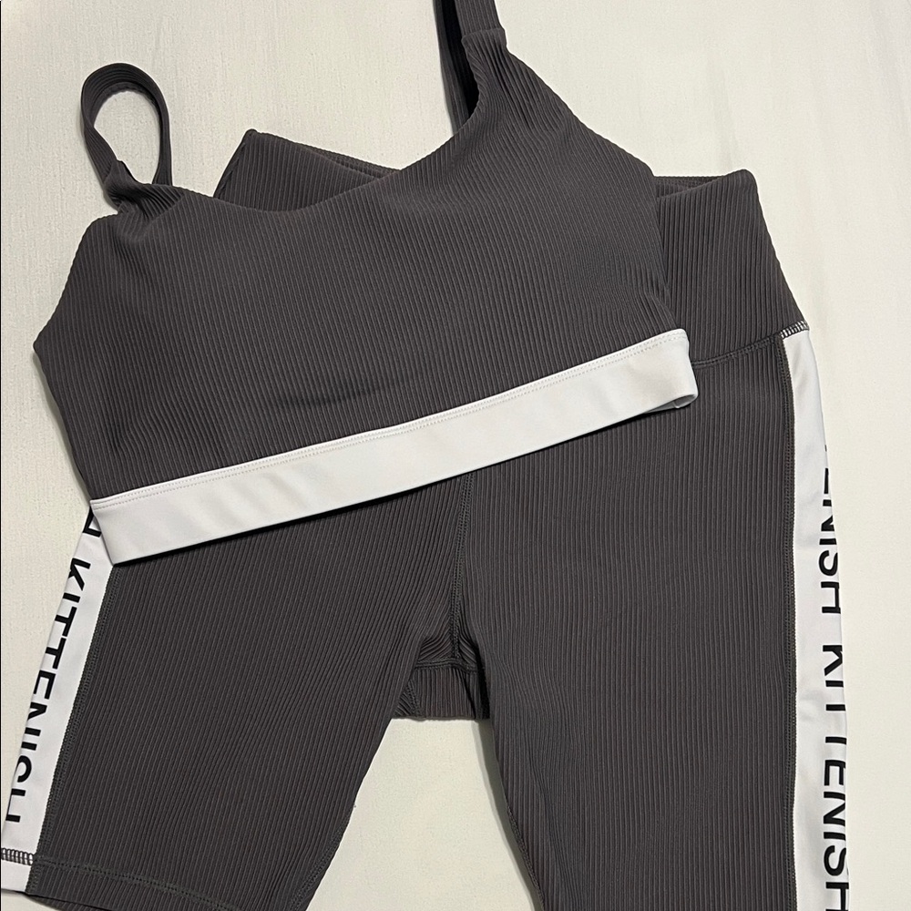 Kittenish set